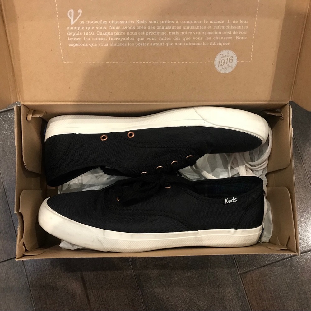 black keds shoes